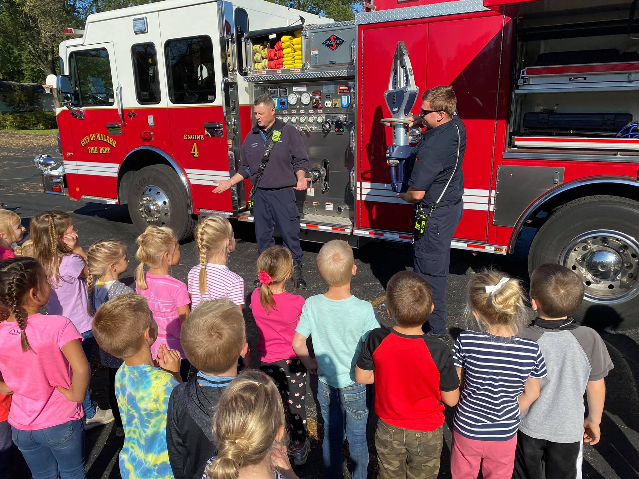 Walker Fire Dept. shows off fire engine for kids