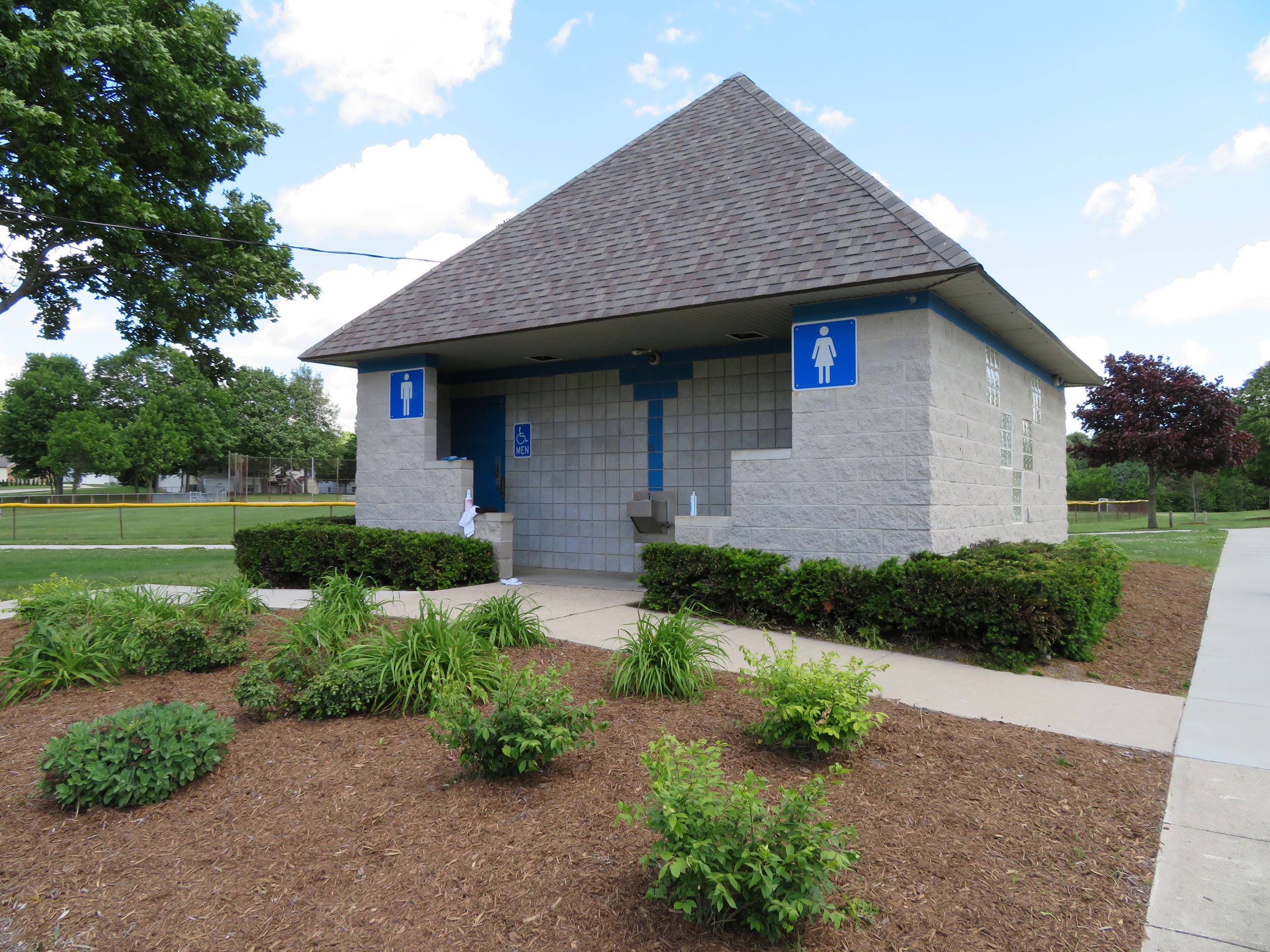 Community Park restroom facility